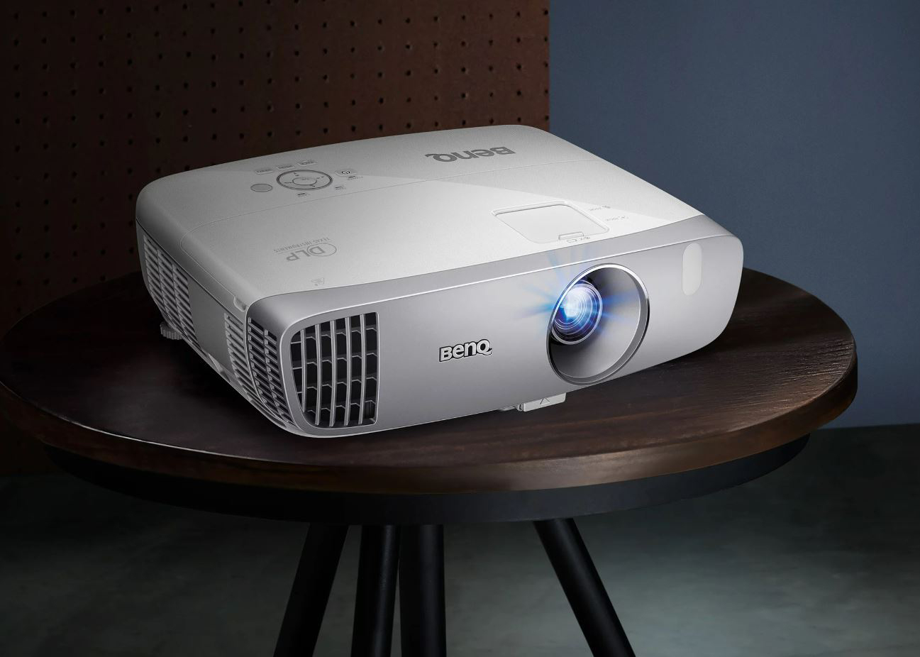 BenQ HT2050A Home Theater Projector